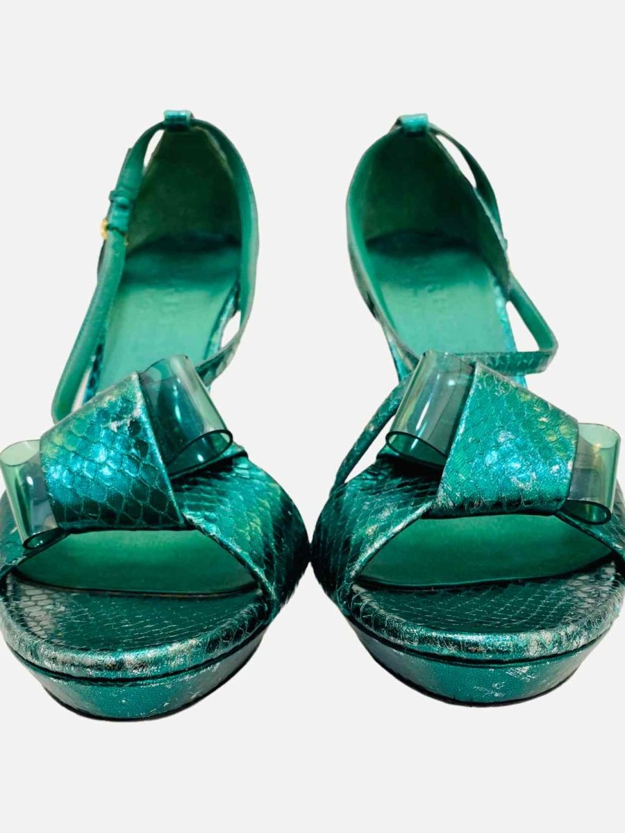 Burberry best sale sandals green