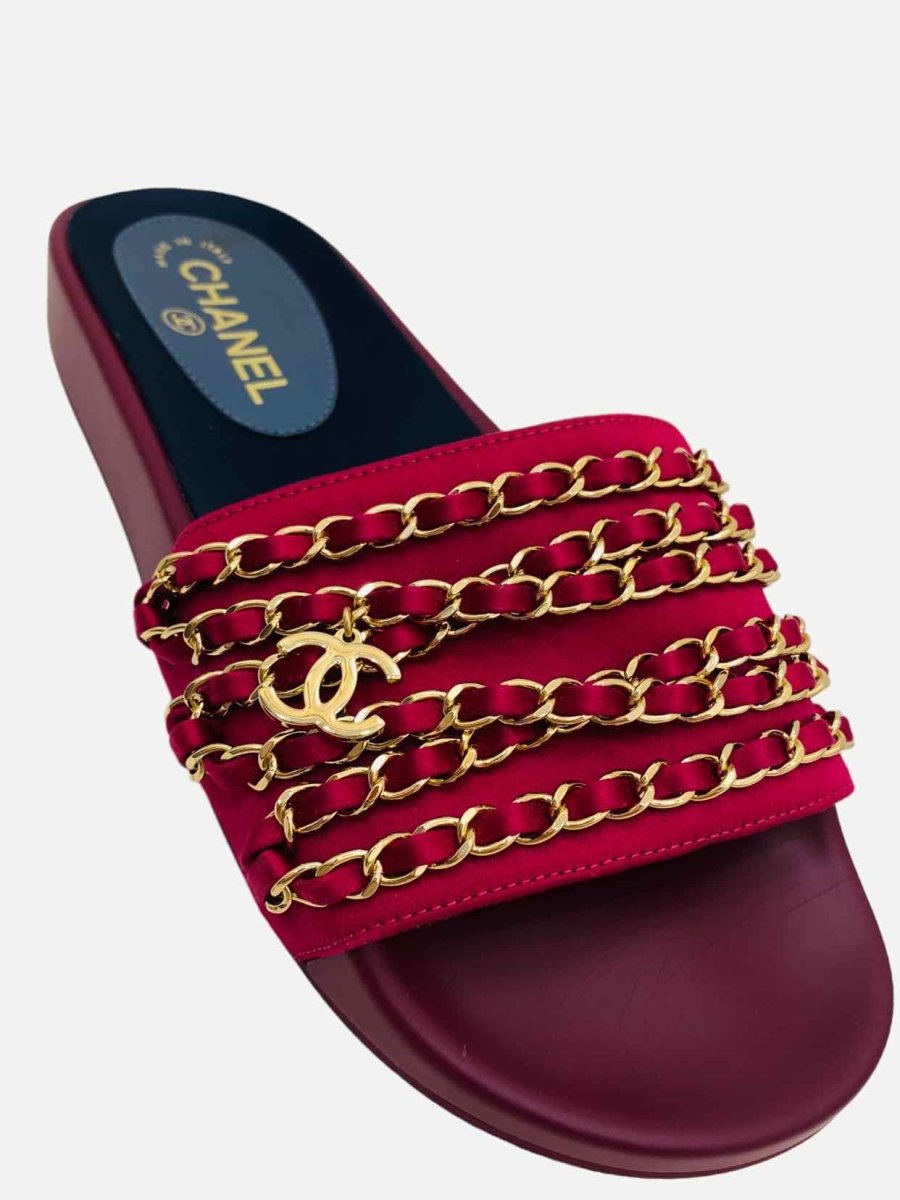 Pre-loved CHANEL Chain Burgundy Slides from Reems Closet