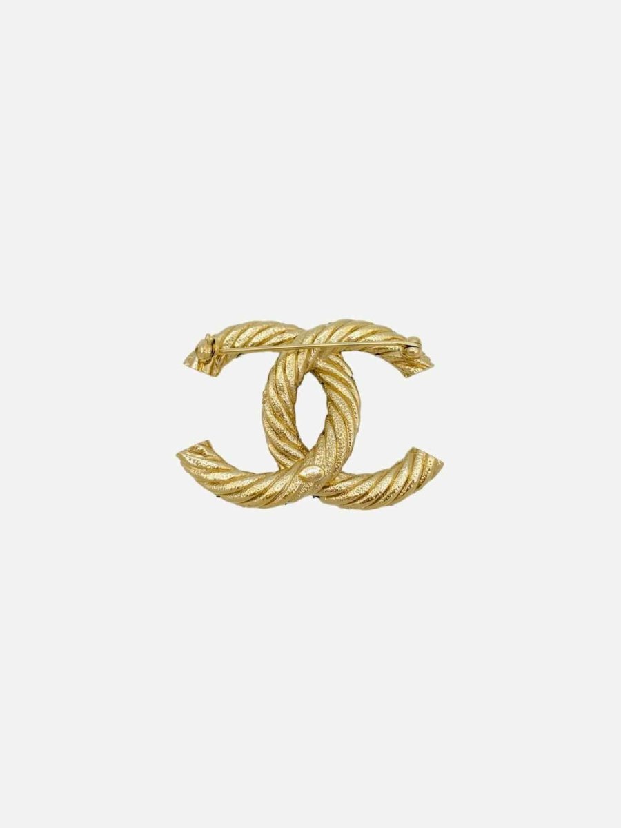 Pre - loved CHANEL Fashion Brooch at Reems Closet