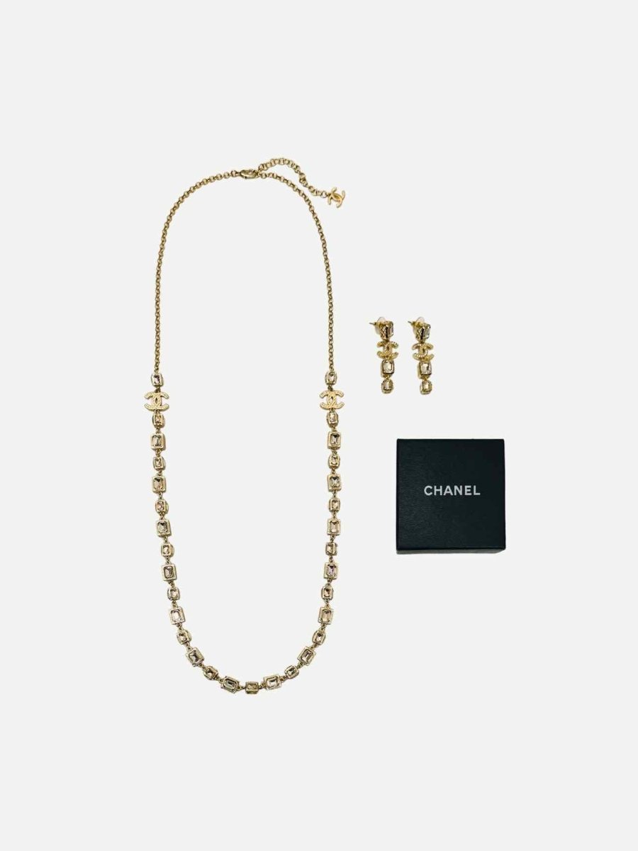 Pre-loved CHANEL Fashion Earrings & Necklace from Reems Closet