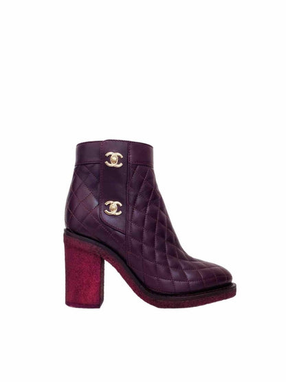 Pre - loved CHANEL Interlocking CC Logo Burgundy Ankle Boots at Reems Closet