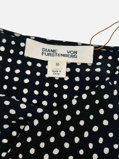 Pre-loved DIANE VON FURSTENBERG Knee Length Wrap Dress from Reems Closet