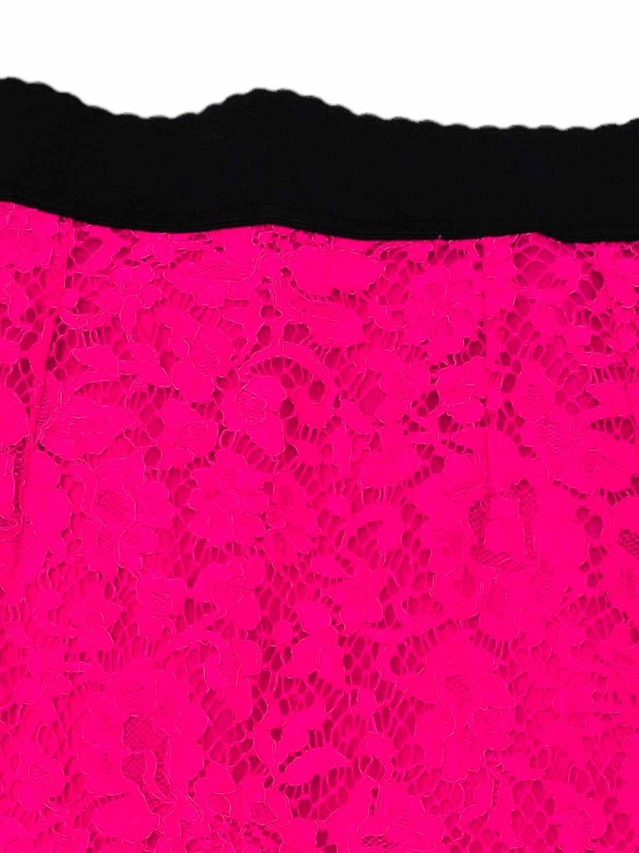 Pre-loved DOLCE & GABBANA Fuchsia Lace Top & Skirt Outfit from Reems Closet