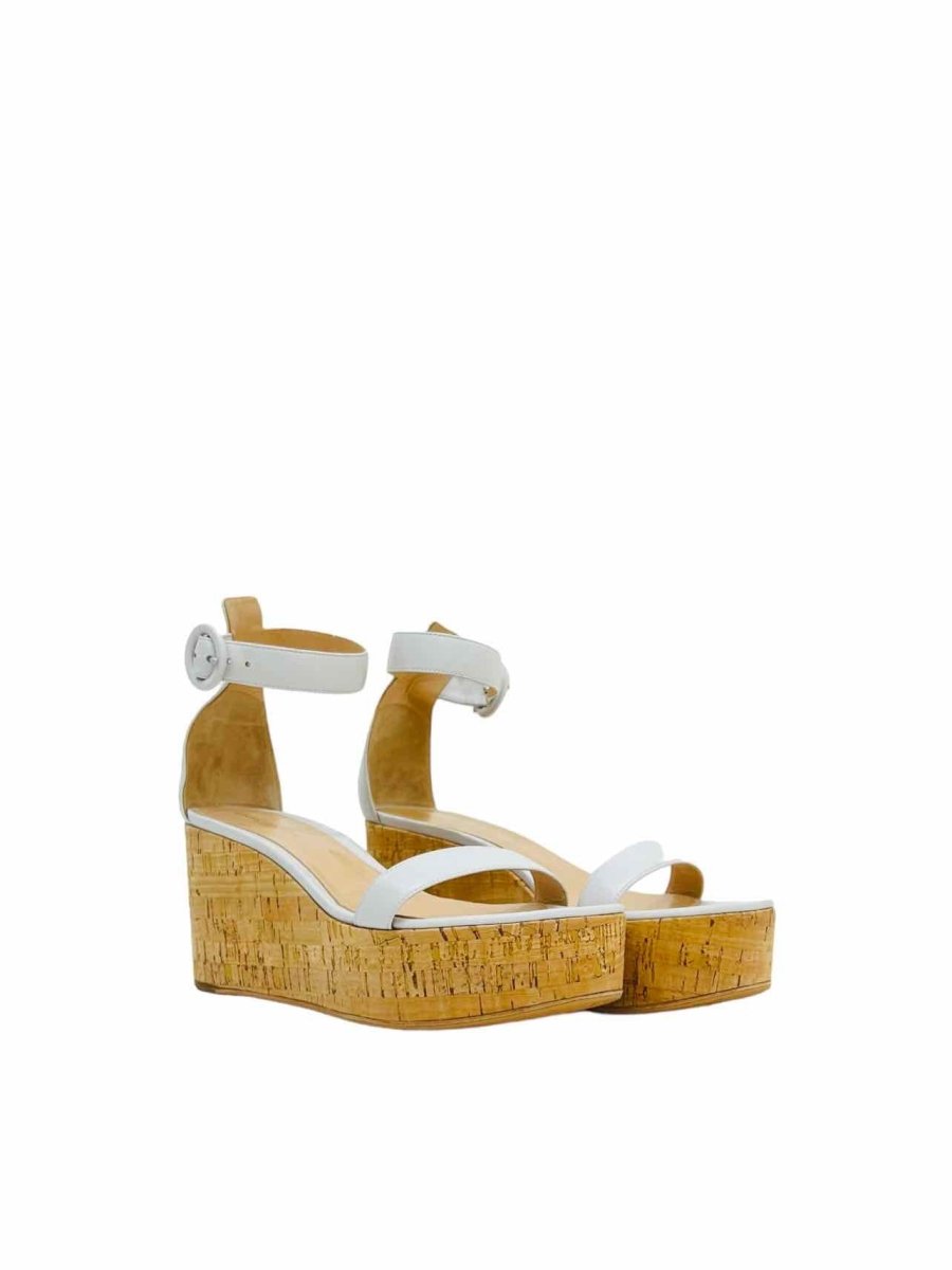 Pre-loved GIANVITO ROSSI Ankle Strap White Wedges from Reems Closet