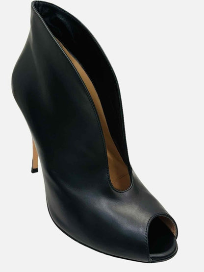 Pre-loved GIANVITO ROSSI Vamp Black Booties from Reems Closet