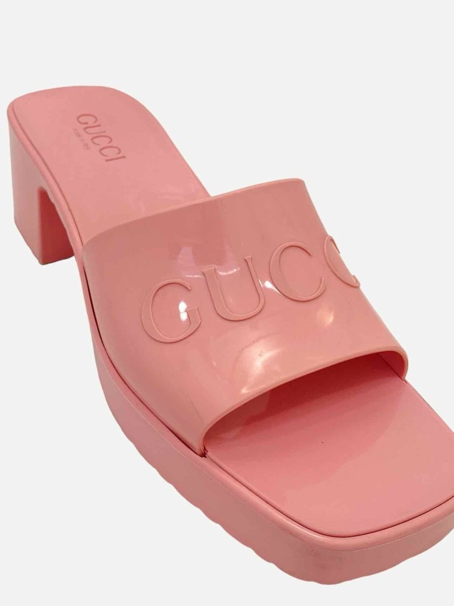 Pre-loved GUCCI Pink Logo Mules from Reems Closet