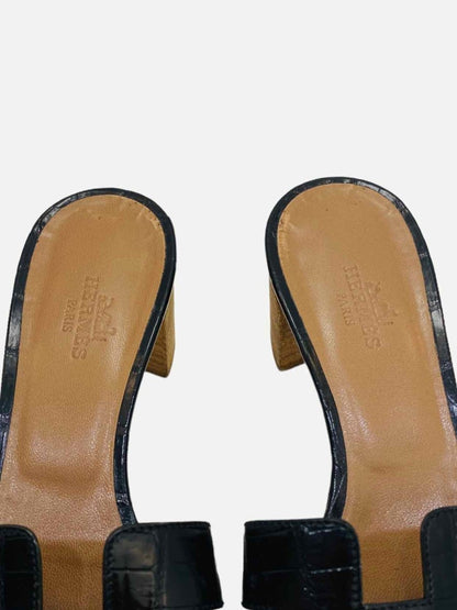 Pre-loved HERMES Oasis Noir Heeled Sandals - Reems Closet