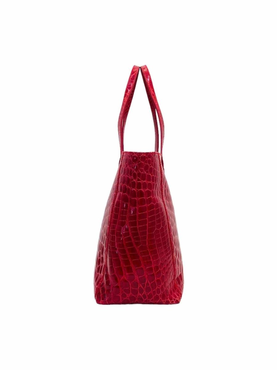 Pre-loved KWANPEN Red Tote Bag - Reems Closet