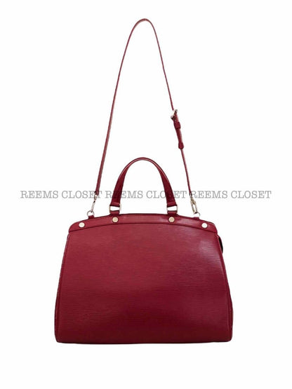 Pre-loved LOUIS VUITTON Brea Red Top Handle - Reems Closet
