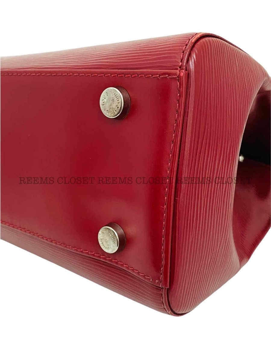 Pre - loved LOUIS VUITTON Brea Red Top Handle at Reems Closet