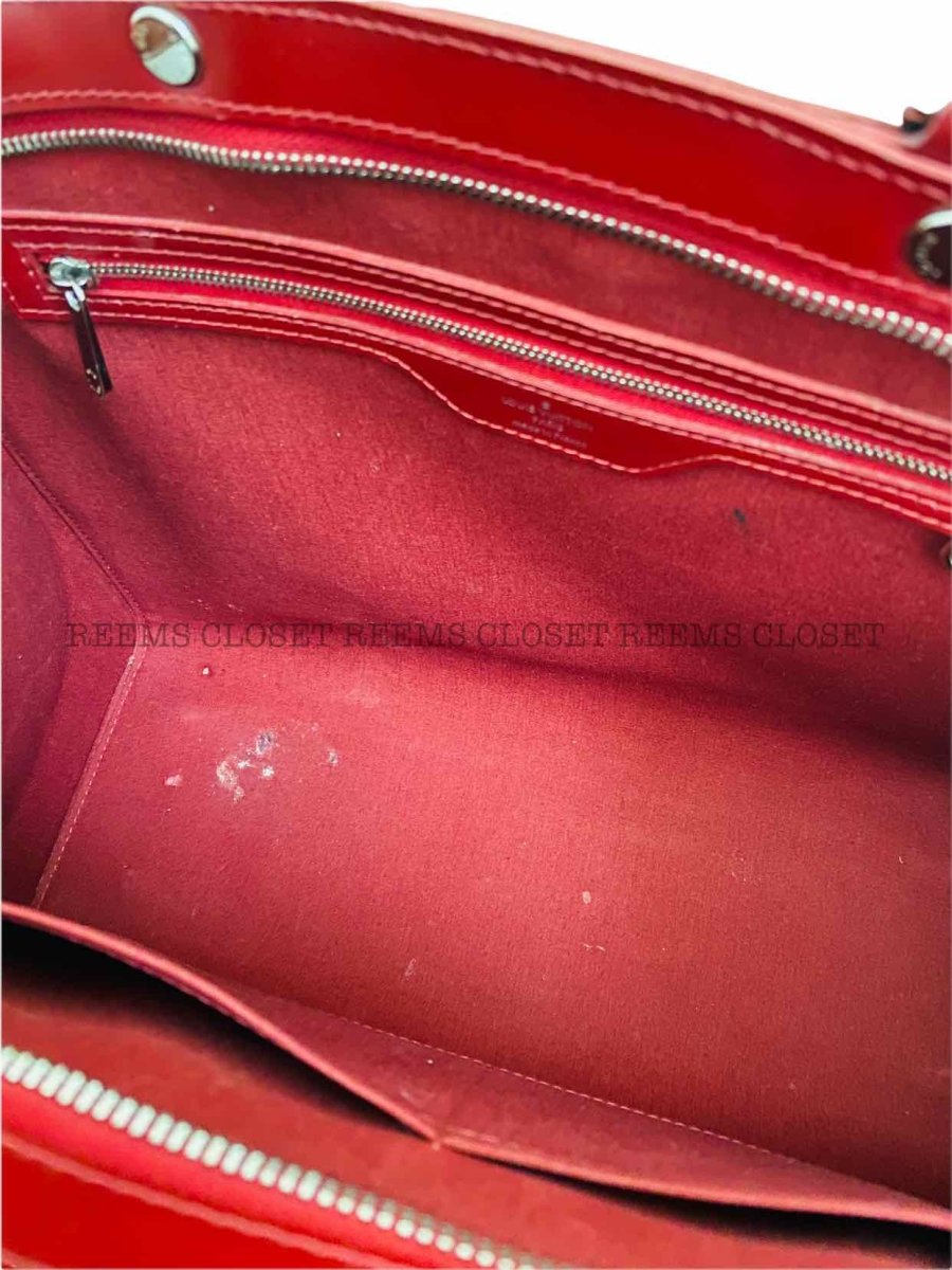 Louis vuitton red online handle bag