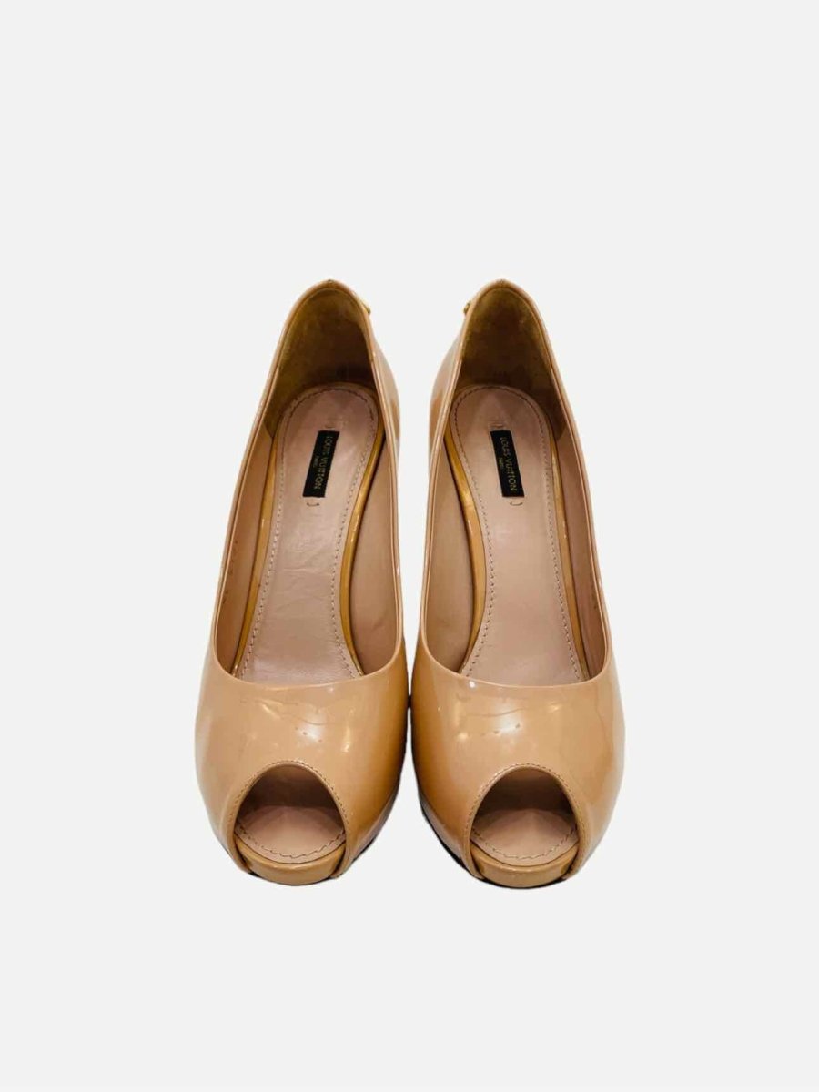 Pre-loved LOUIS VUITTON Oh Really Beige Pumps - Reems Closet