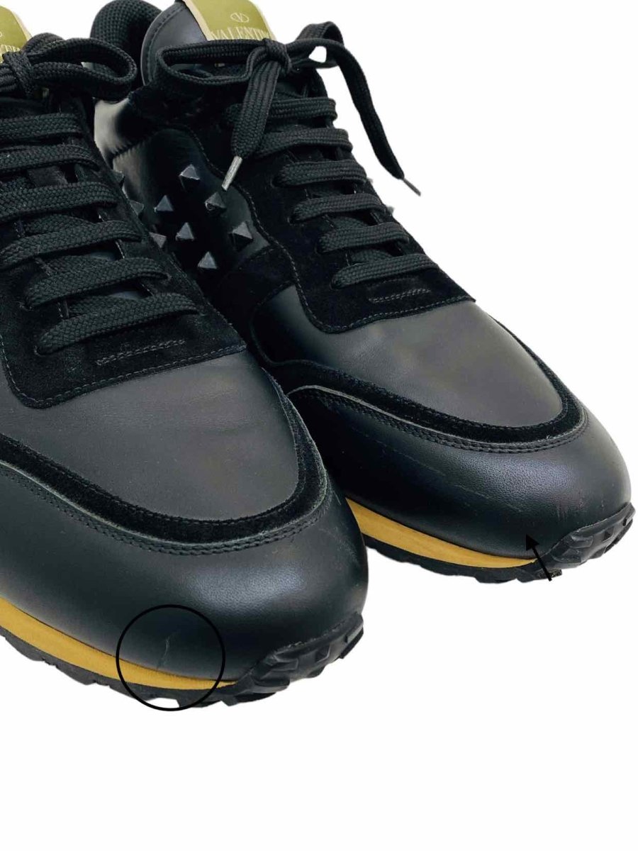 Pre-loved VALENTINO Rockstud Black Sneakers - Reems Closet