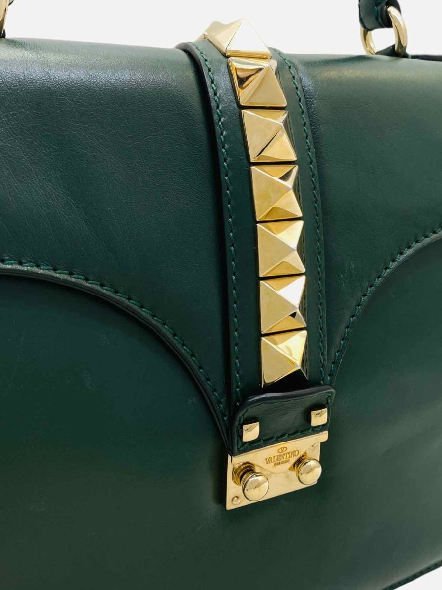 Pre-loved VALENTINO Rockstud Green Shoulder Bag - Reems Closet